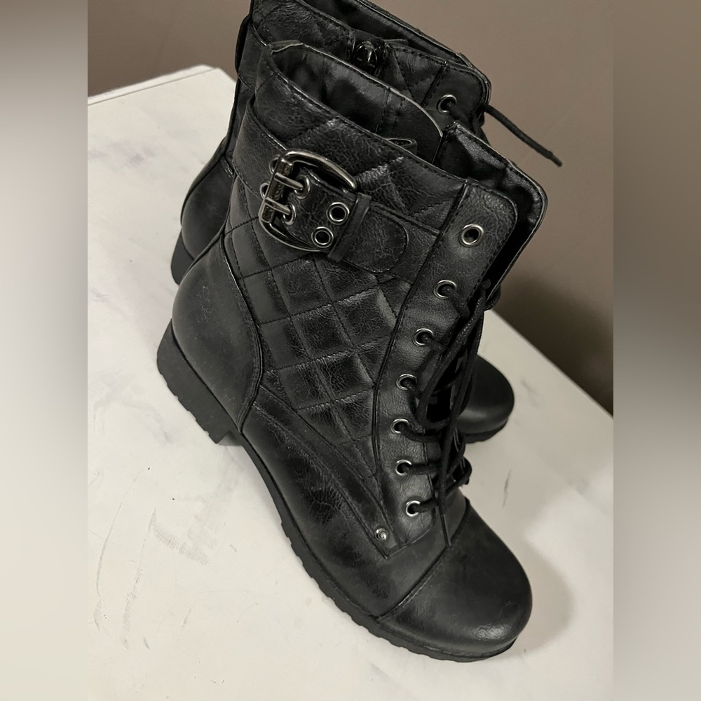 Black boots